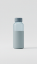 Trinkflasche mit schlankem Kunststoffkörper