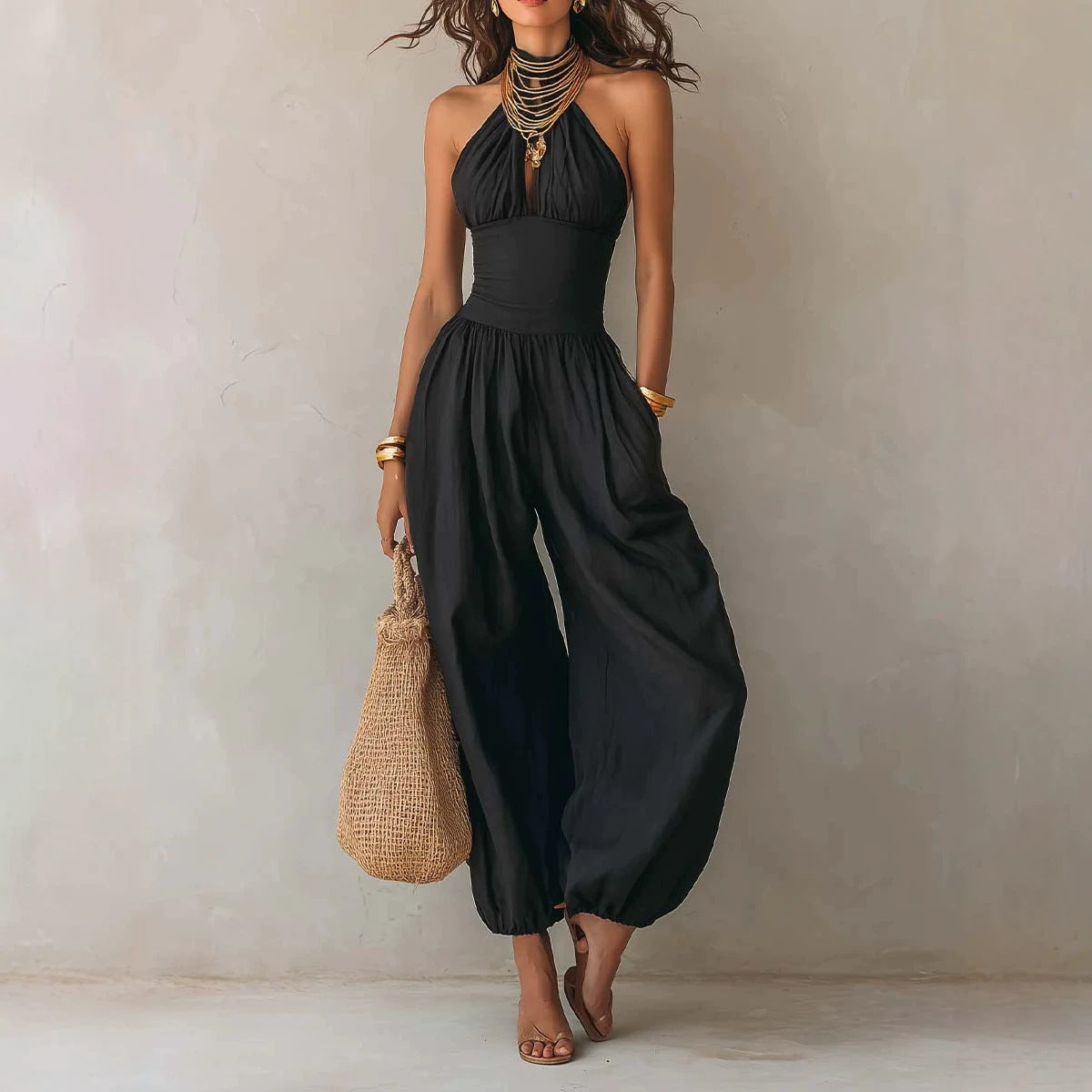 Damen Jumpsuit Ärmellos – Neckholder, Rückenfrei & Tailliert
