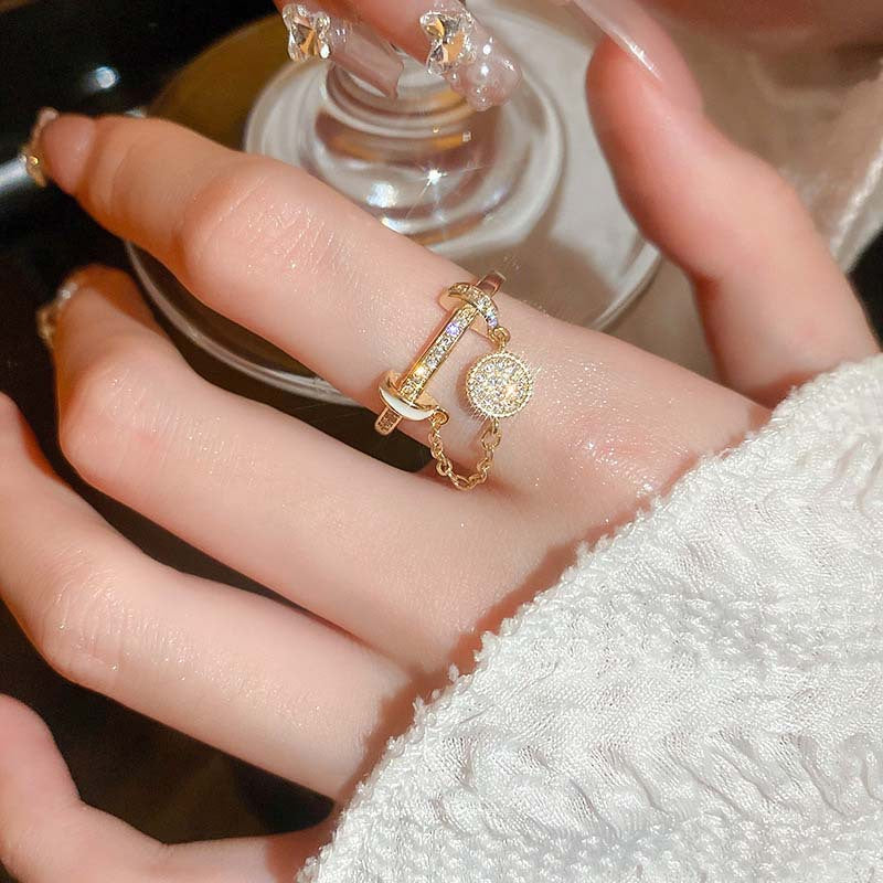 Zirkonia-Diamant-Ring mit runder Kette und Quasten – Echtgold-plattierter Ring – Exklusiver Luxus-Schmuck im modernen Stil – Offener Fingerring